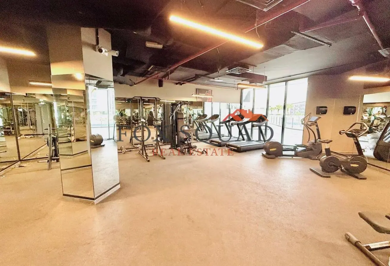 12 CHEQ | BALCONY | WELL FURNISHED | READY TO MOVE