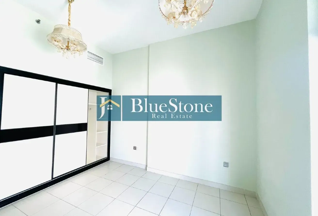 Spacious 2 Bed | Balcony with open view