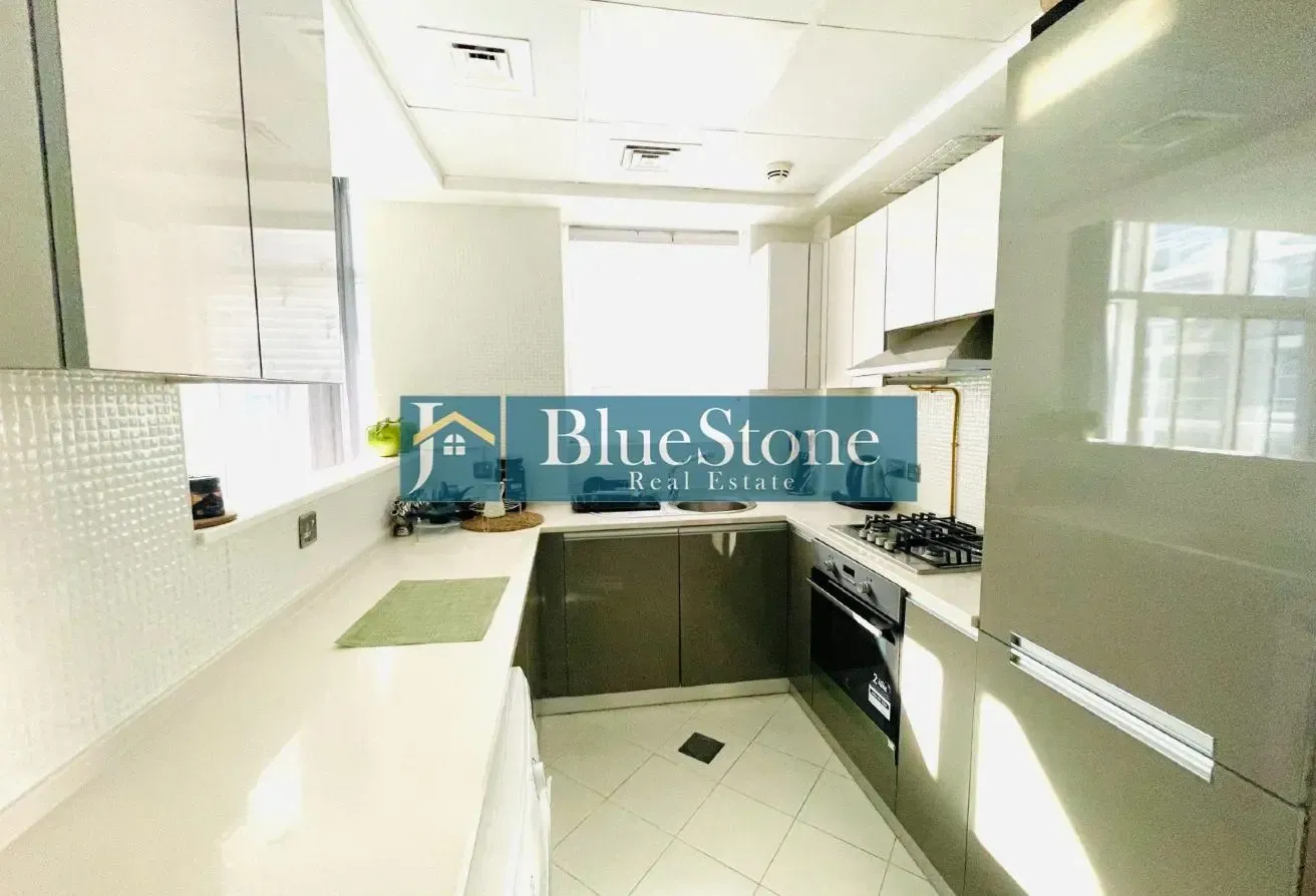 Spacious 2 Bed | Balcony with open view
