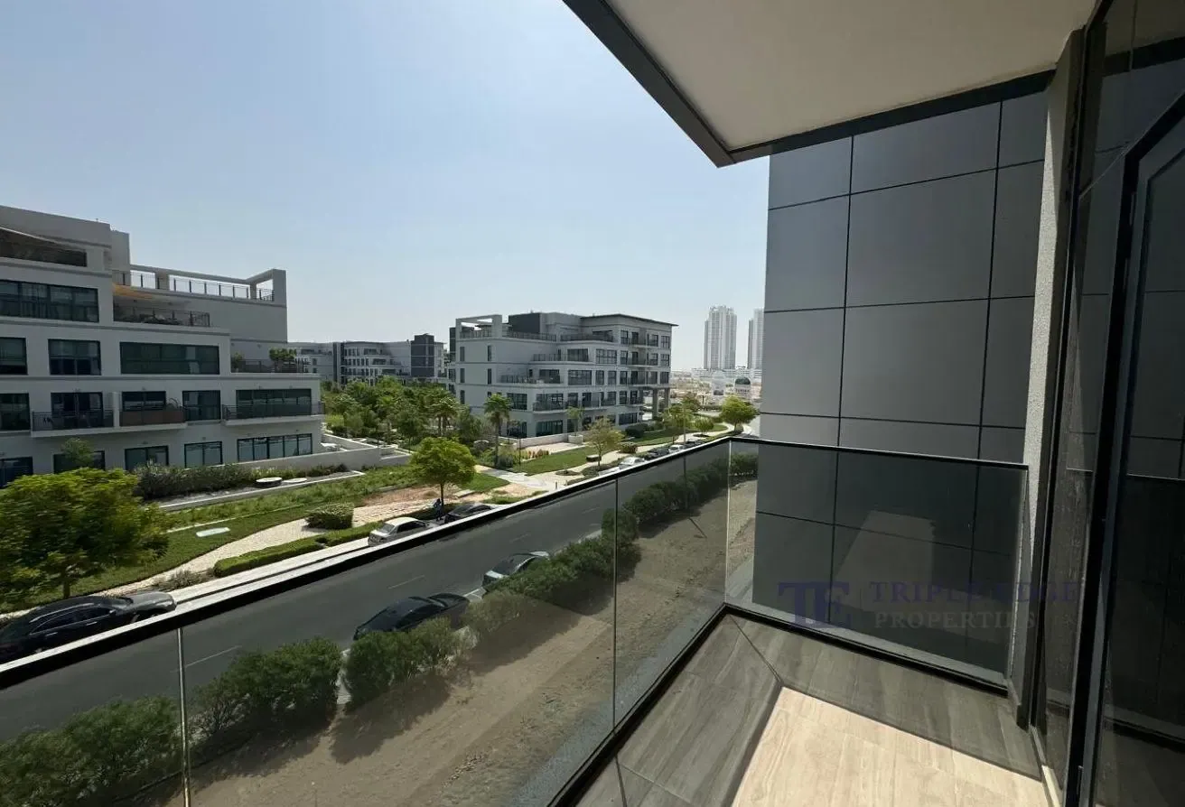 FULLY FURNISHED | PARK VIEW | SMART HOME