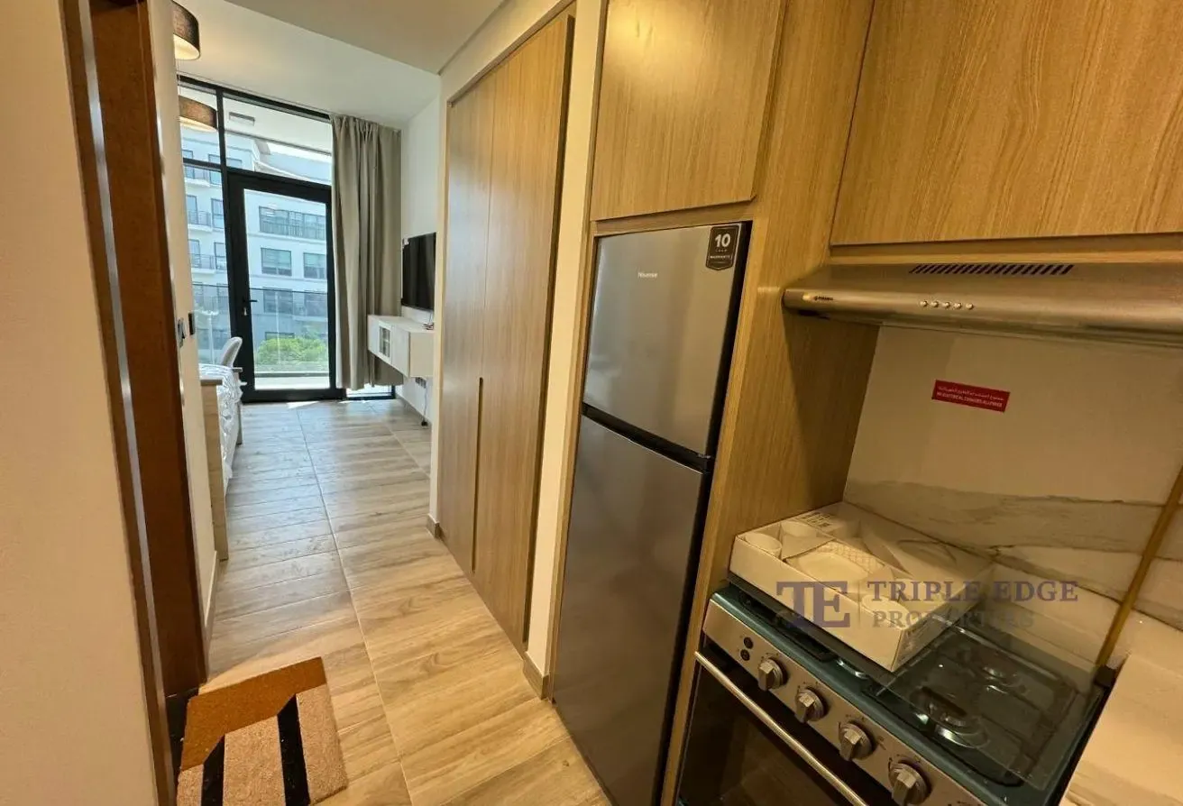 FULLY FURNISHED | PARK VIEW | SMART HOME