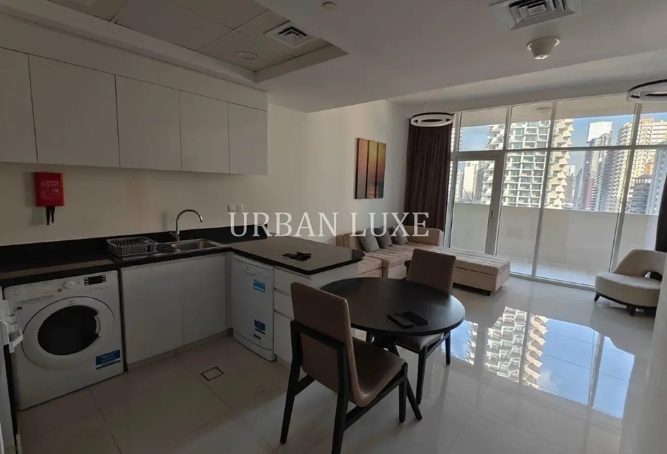 Pool View | Fully Furnished | Ready to Move