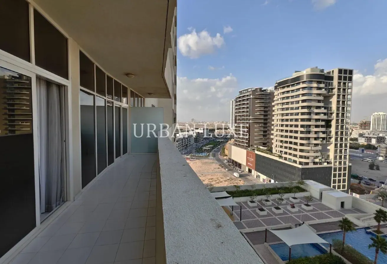 Pool View | Fully Furnished | Ready to Move