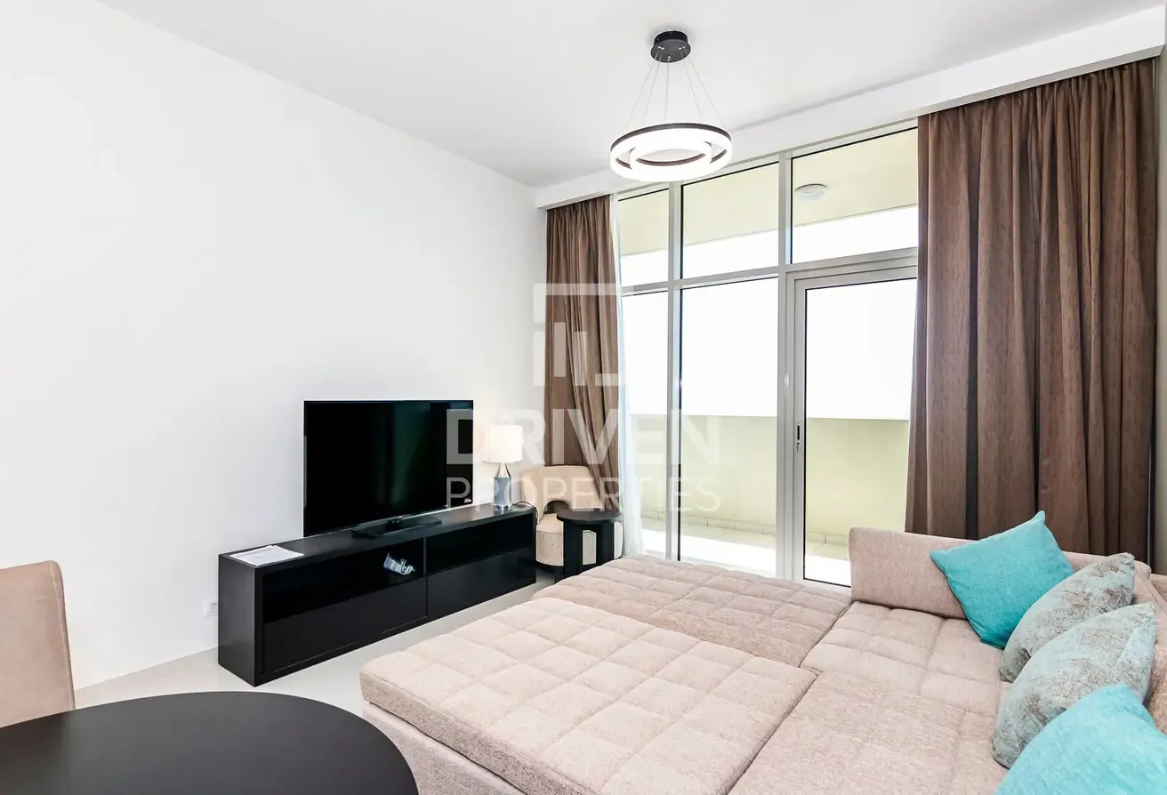 Community View | High Floor | Furnished Apt