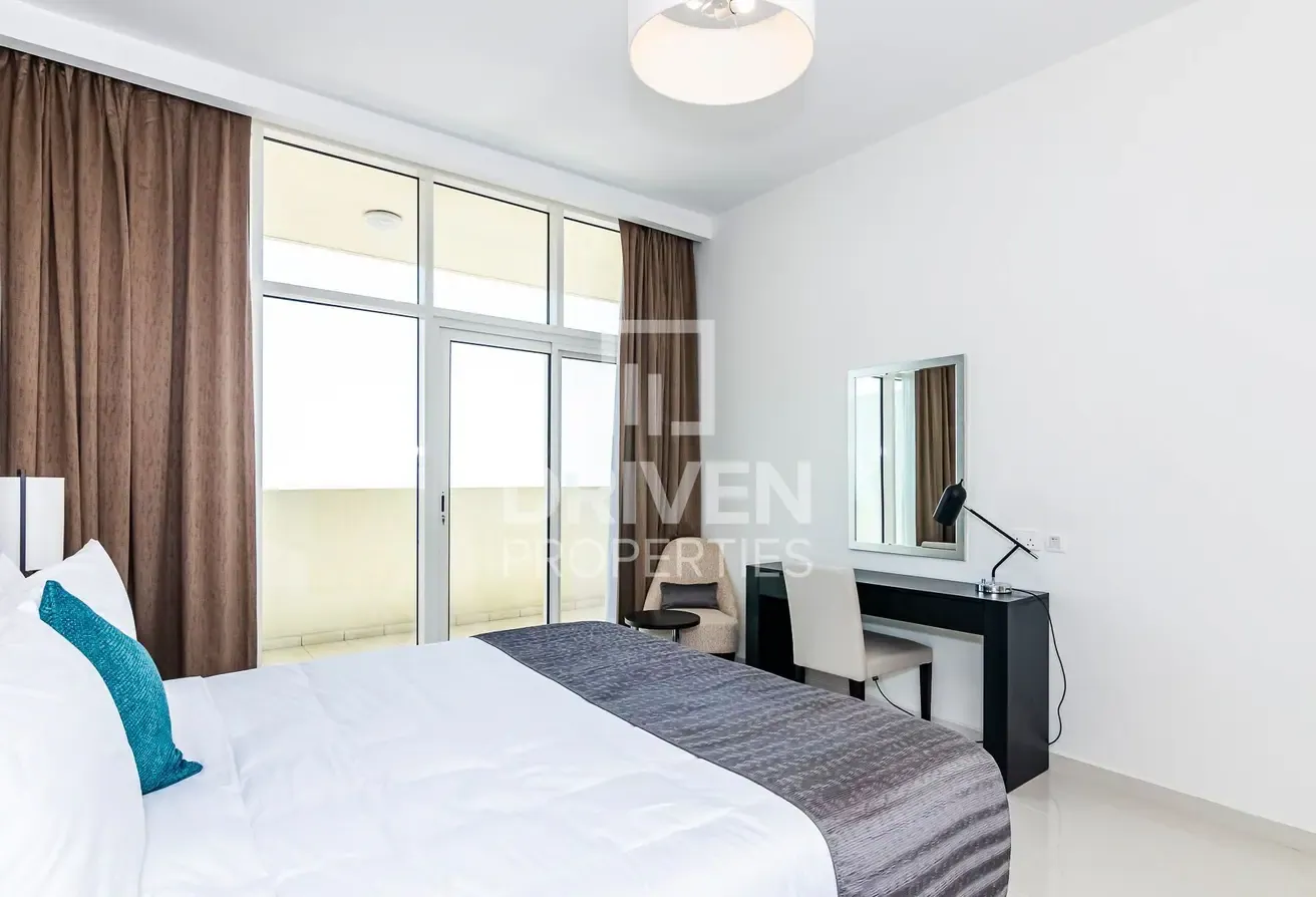 Community View | High Floor | Furnished Apt