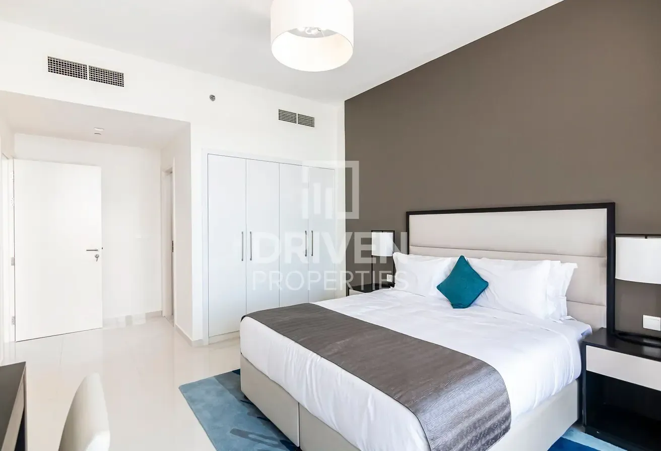 Community View | High Floor | Furnished Apt