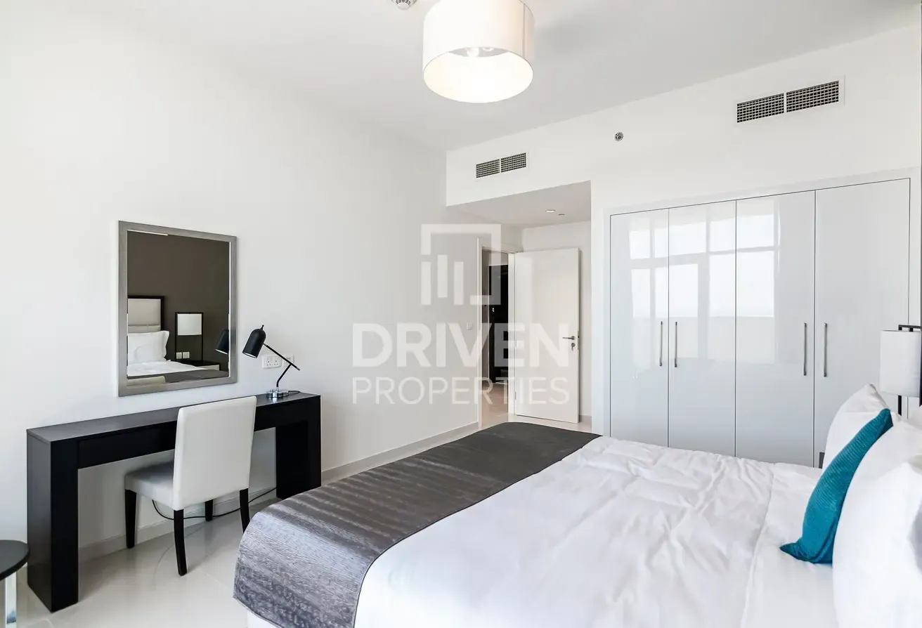 Community View | High Floor | Furnished Apt