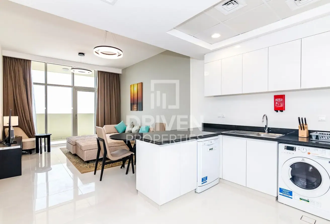 Community View | High Floor | Furnished Apt