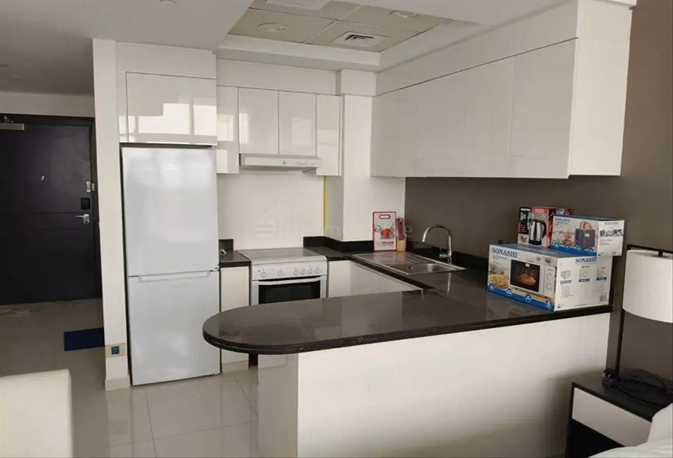 FULLY FURNISHED/NEAR ALKHAIL EXIT/MARINA VIEW