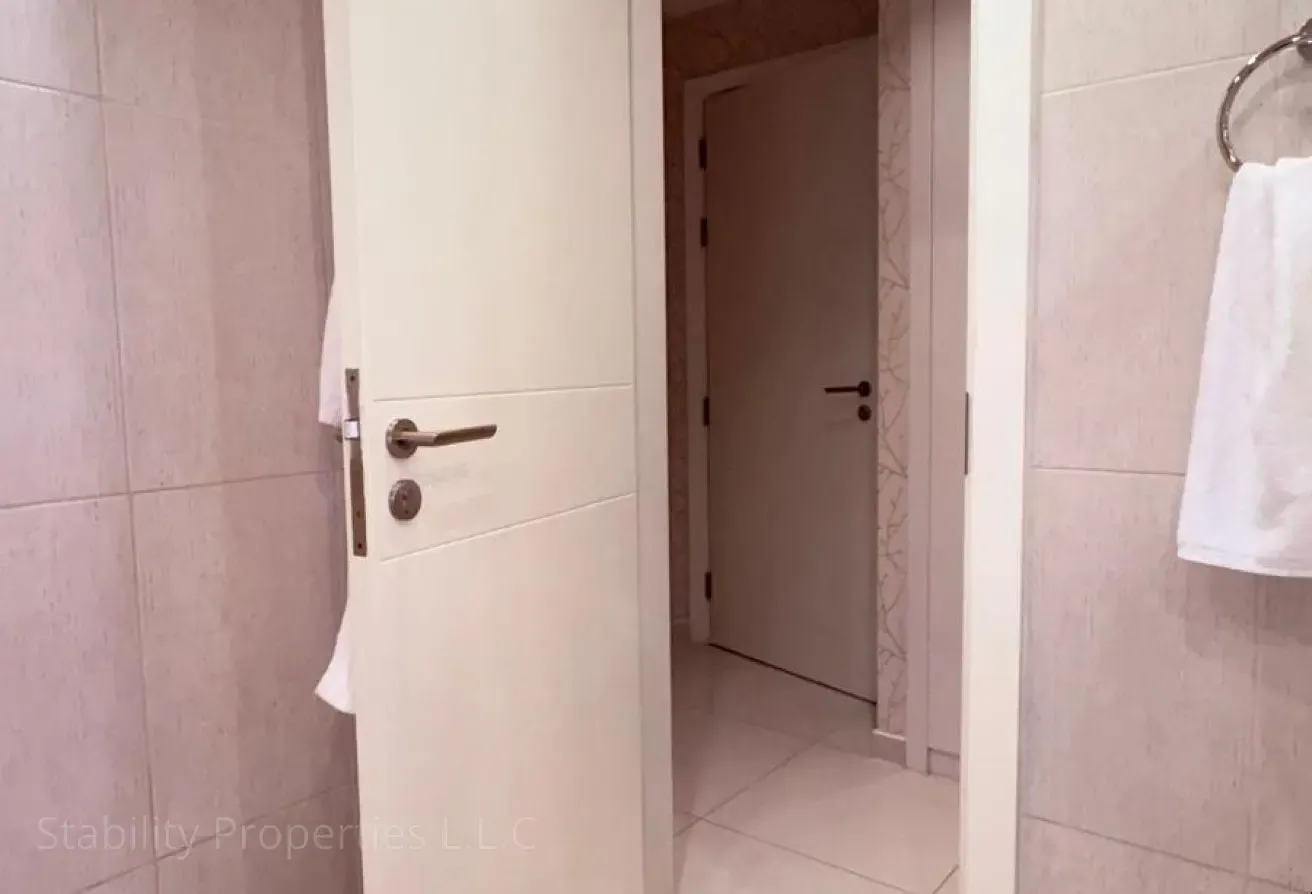 SPACIOUS LAYOUT | FULLY FURNISHED | SKYLINE MARINA