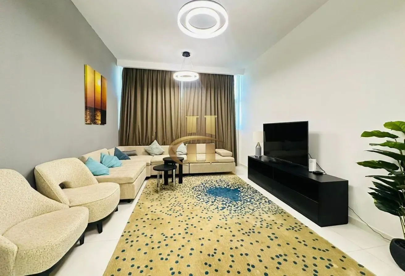 Huge Apartment | Pool View | Flexible Payments