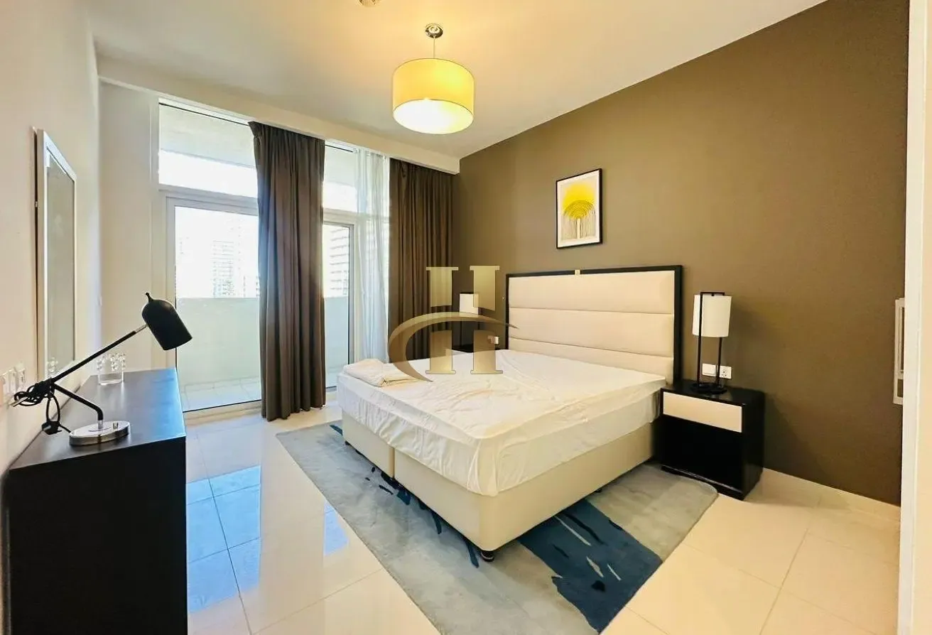 Huge Apartment | Pool View | Flexible Payments