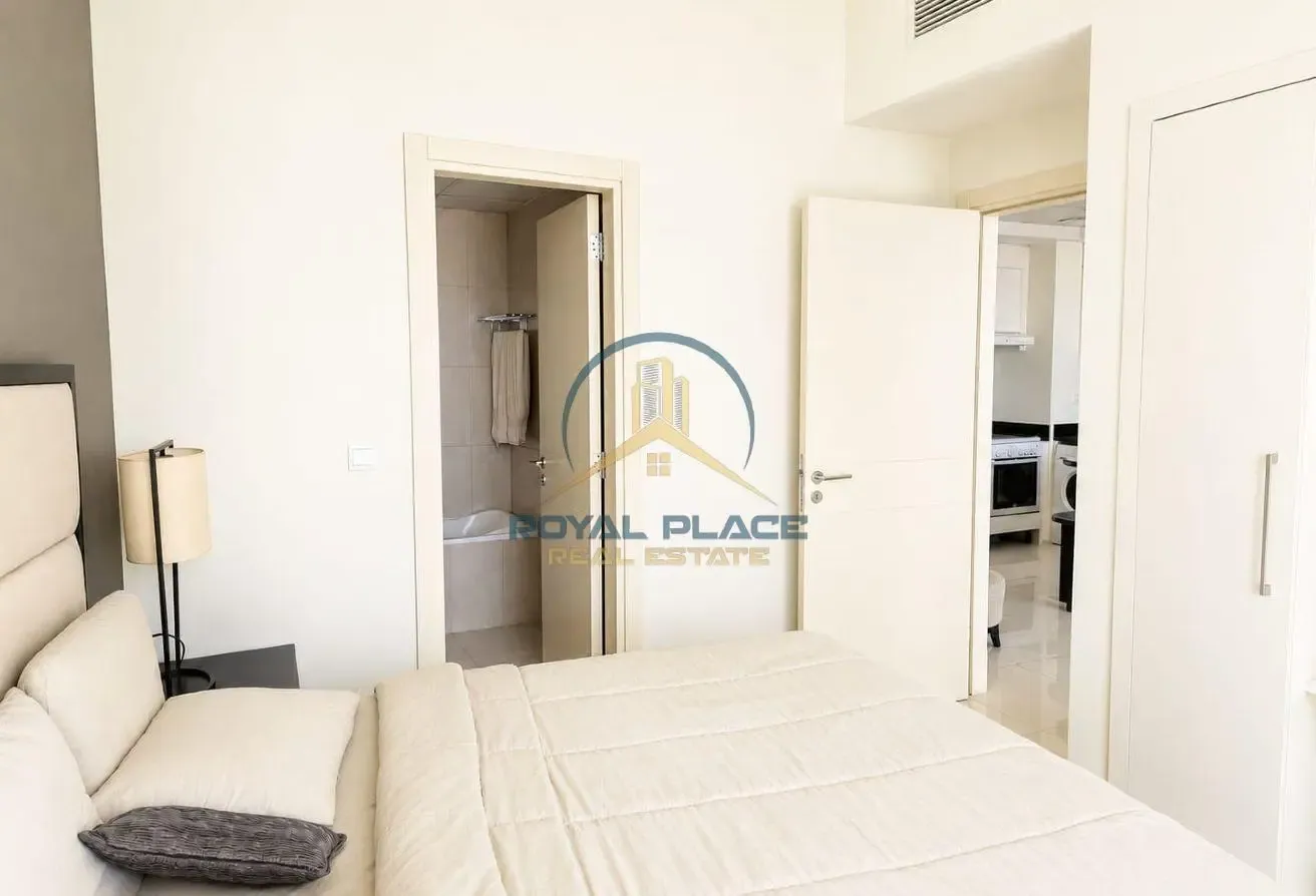 Furnished | High floor | Well maintained