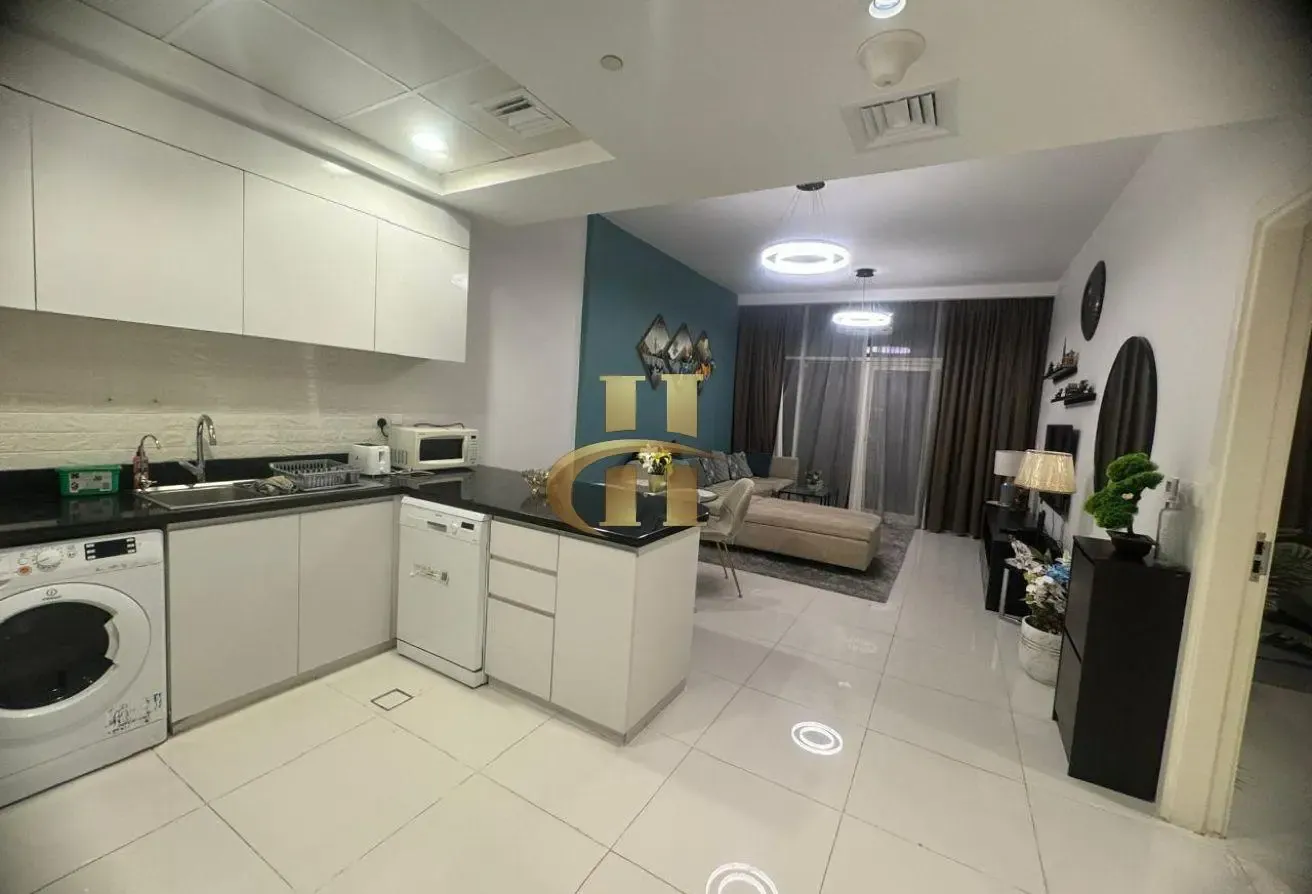 Fully furnished | Elegant | Ready to move