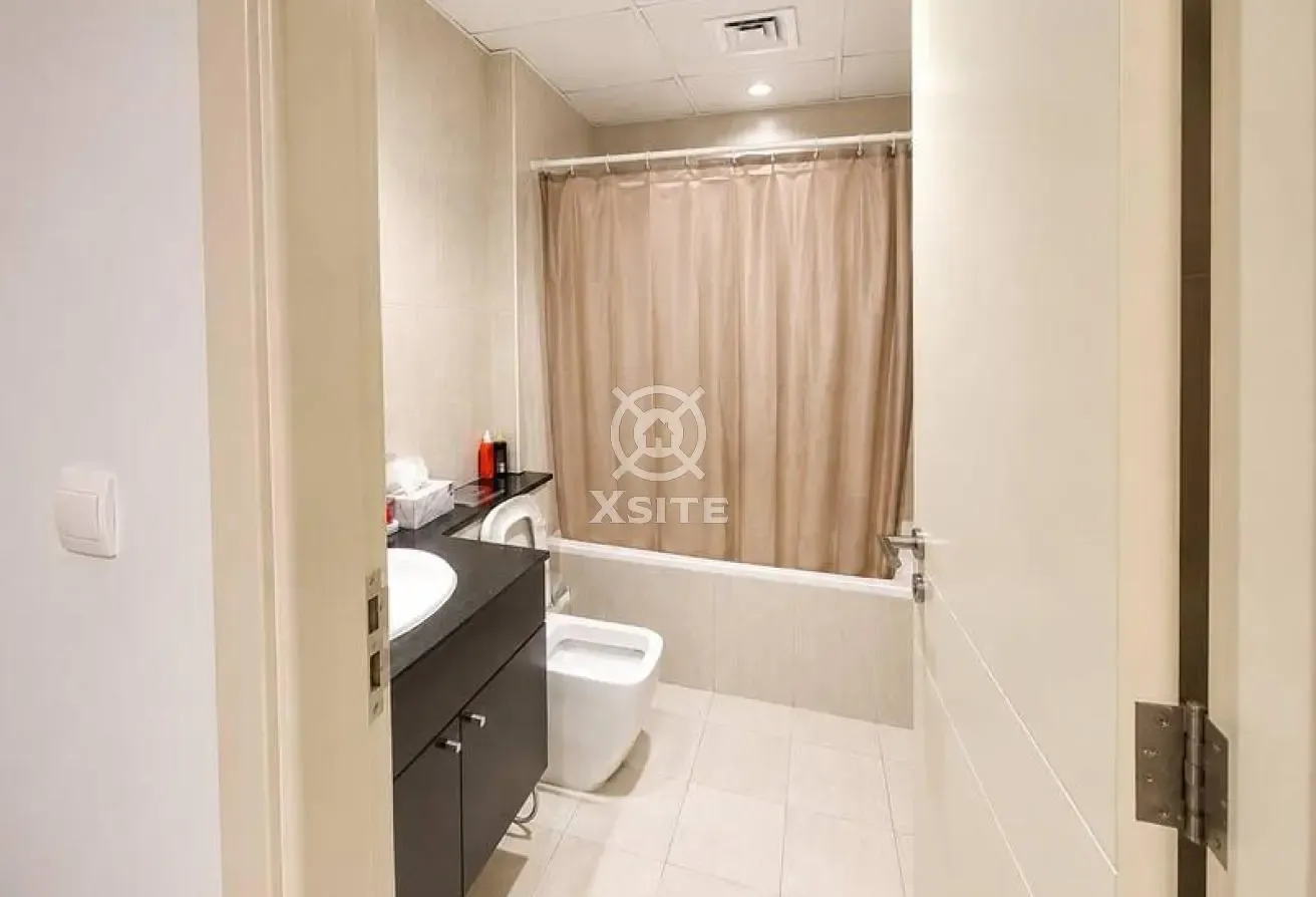 Fully Furnished|Modern Living|Vacant Unit