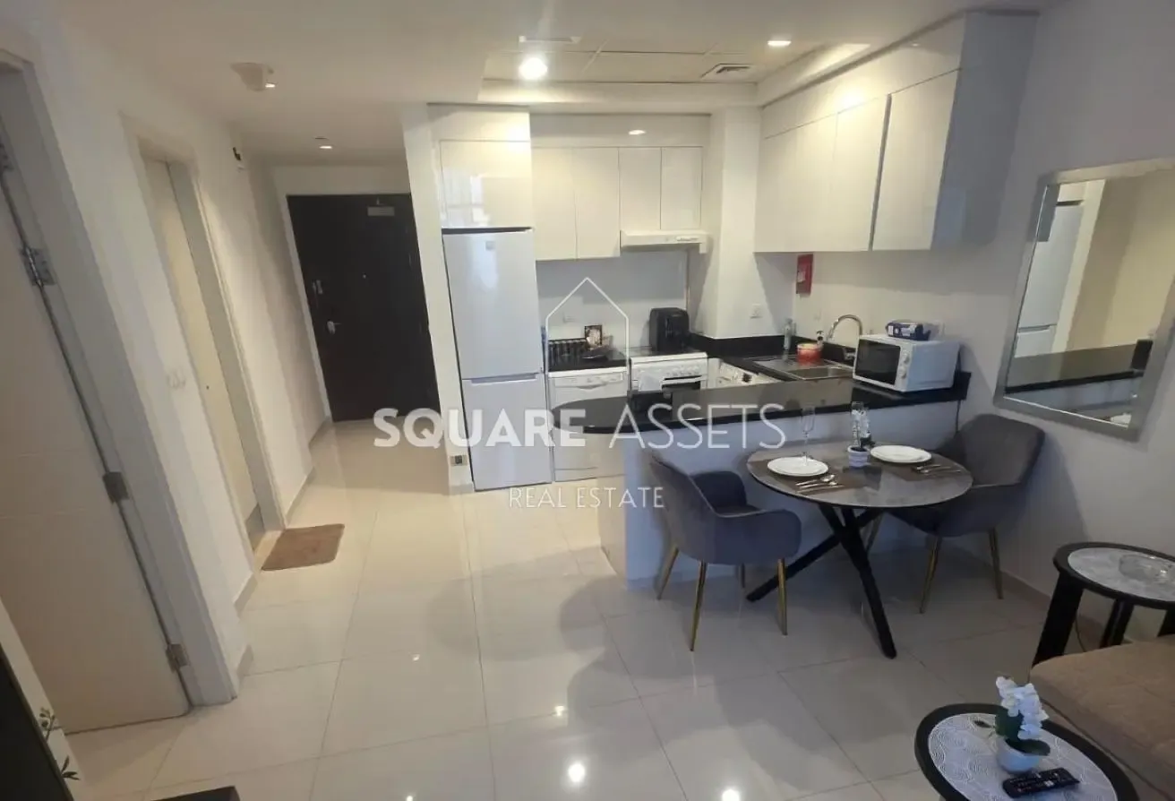 Stylish 1BR | Furnished Unit | Good Location