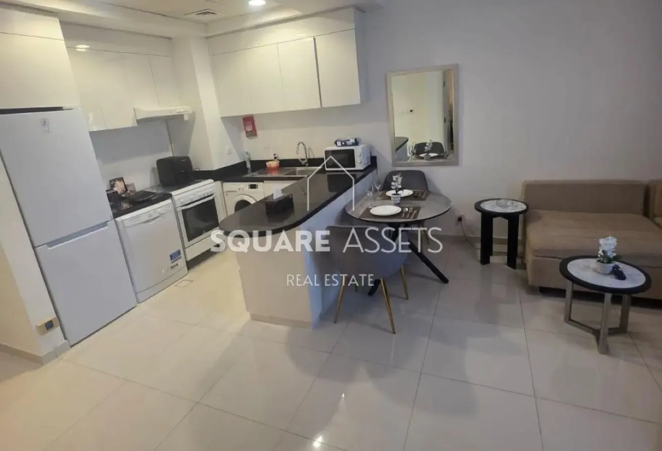 Stylish 1BR | Furnished Unit | Good Location