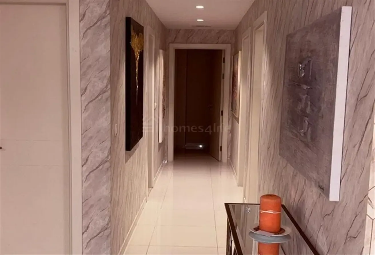 Spacious 3-Bedroom Apartment | Stunning Views