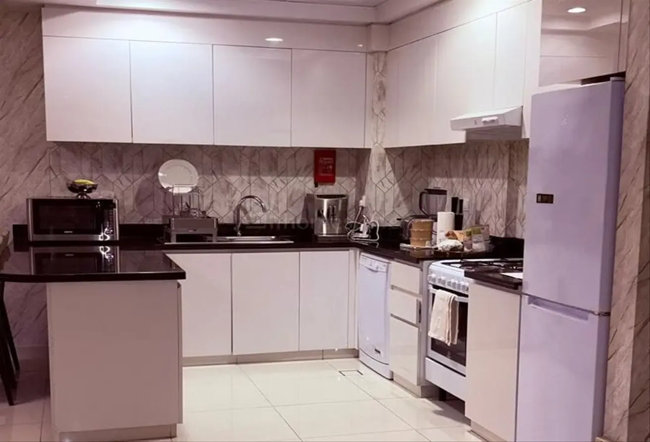 Spacious 3-Bedroom Apartment | Stunning Views