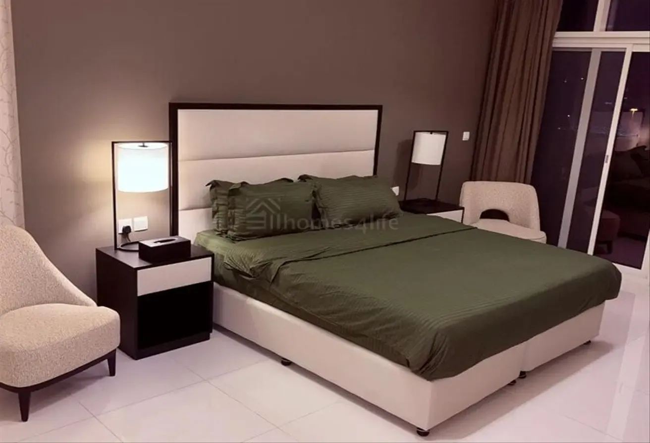 Spacious 3-Bedroom Apartment | Stunning Views