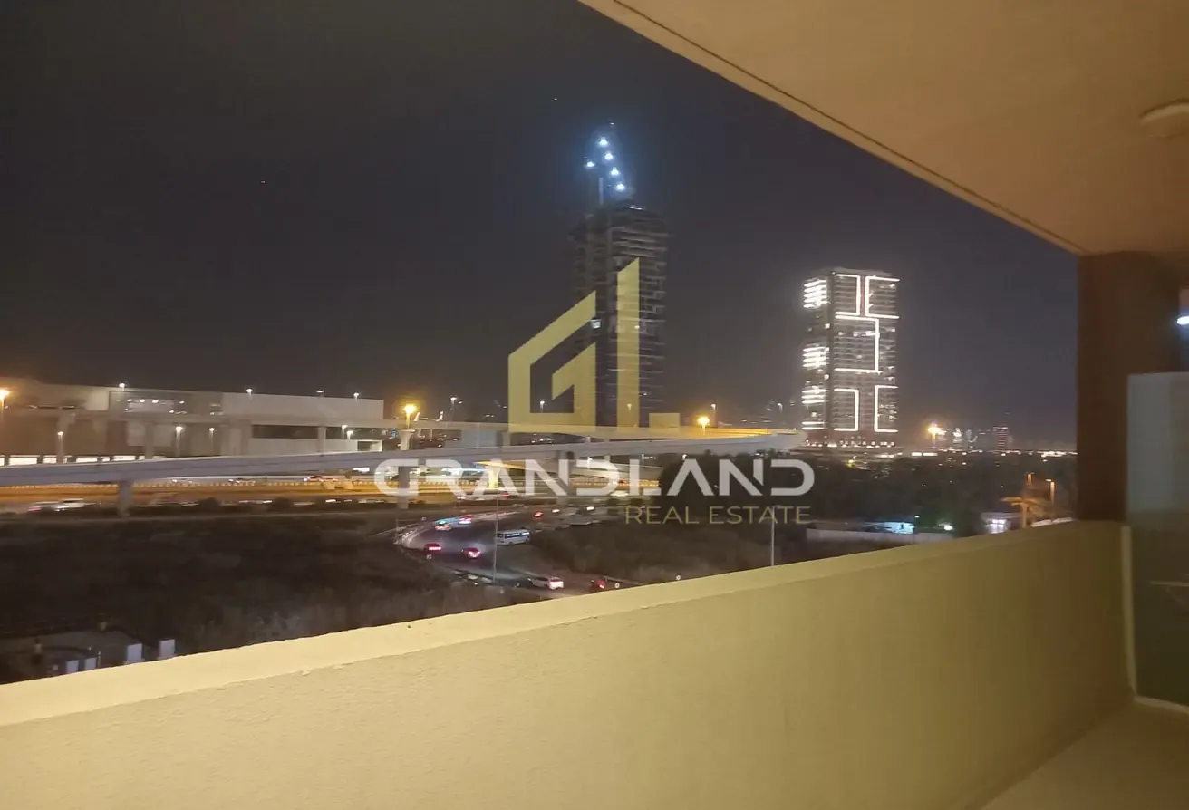 Affordable 1BR | Prime Location | Balcony