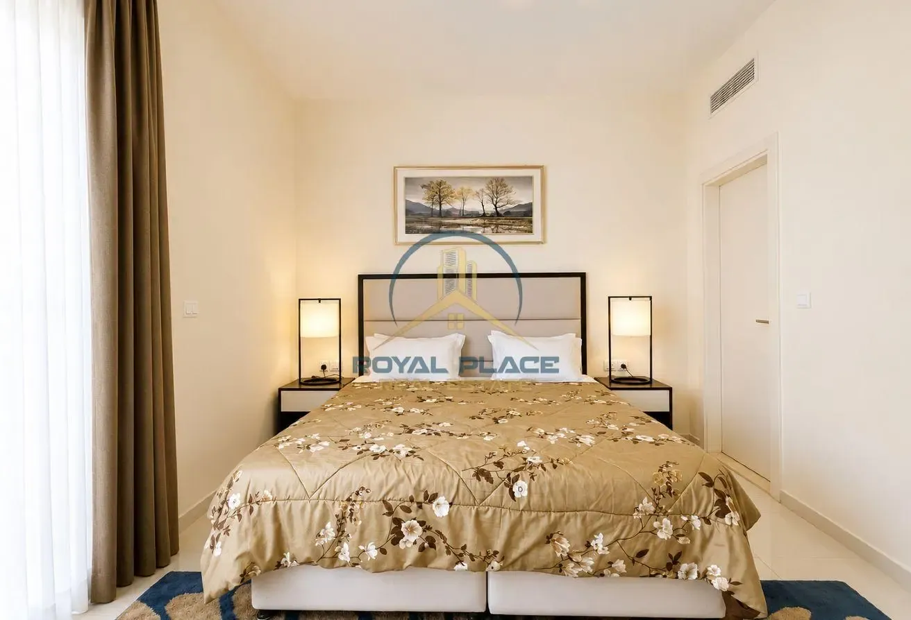 Luxury Furnished | High Floor | 360°, Skyline View