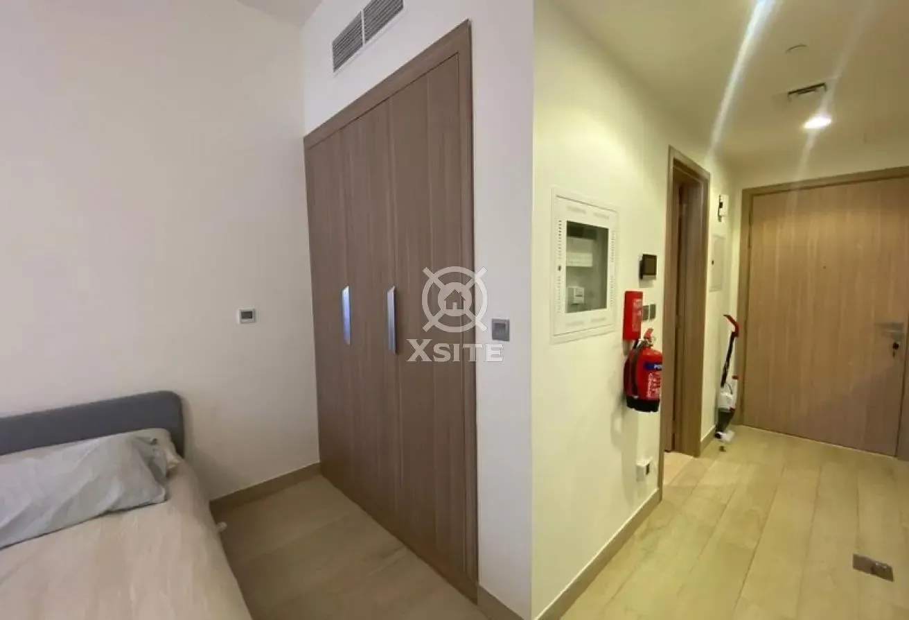 Fully Furnished |Elegant Living|Vacant Now
