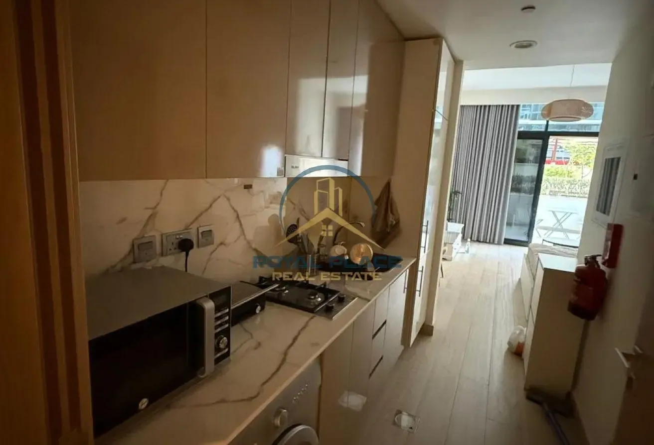 FULLY FURNISHED | SPACIOUS | MODERN LAYOUT