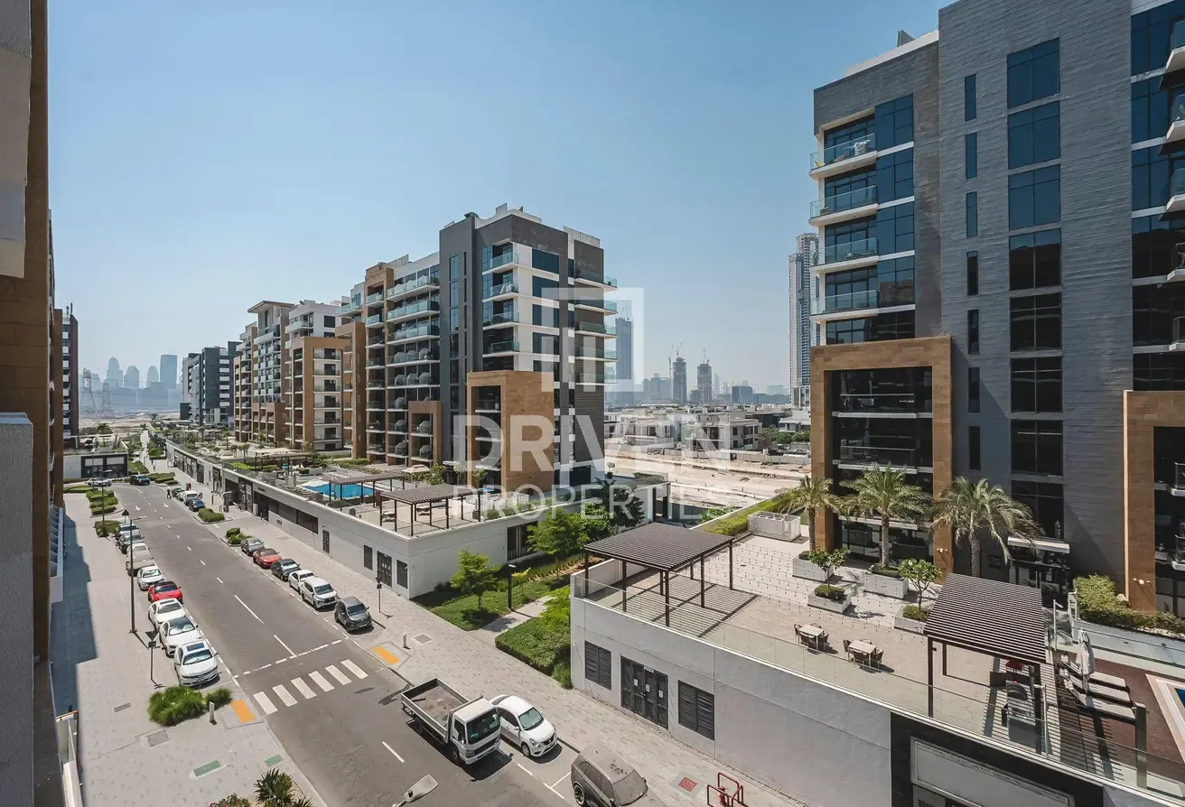 Furnished | Spacious Layout | Mid Floor Apt