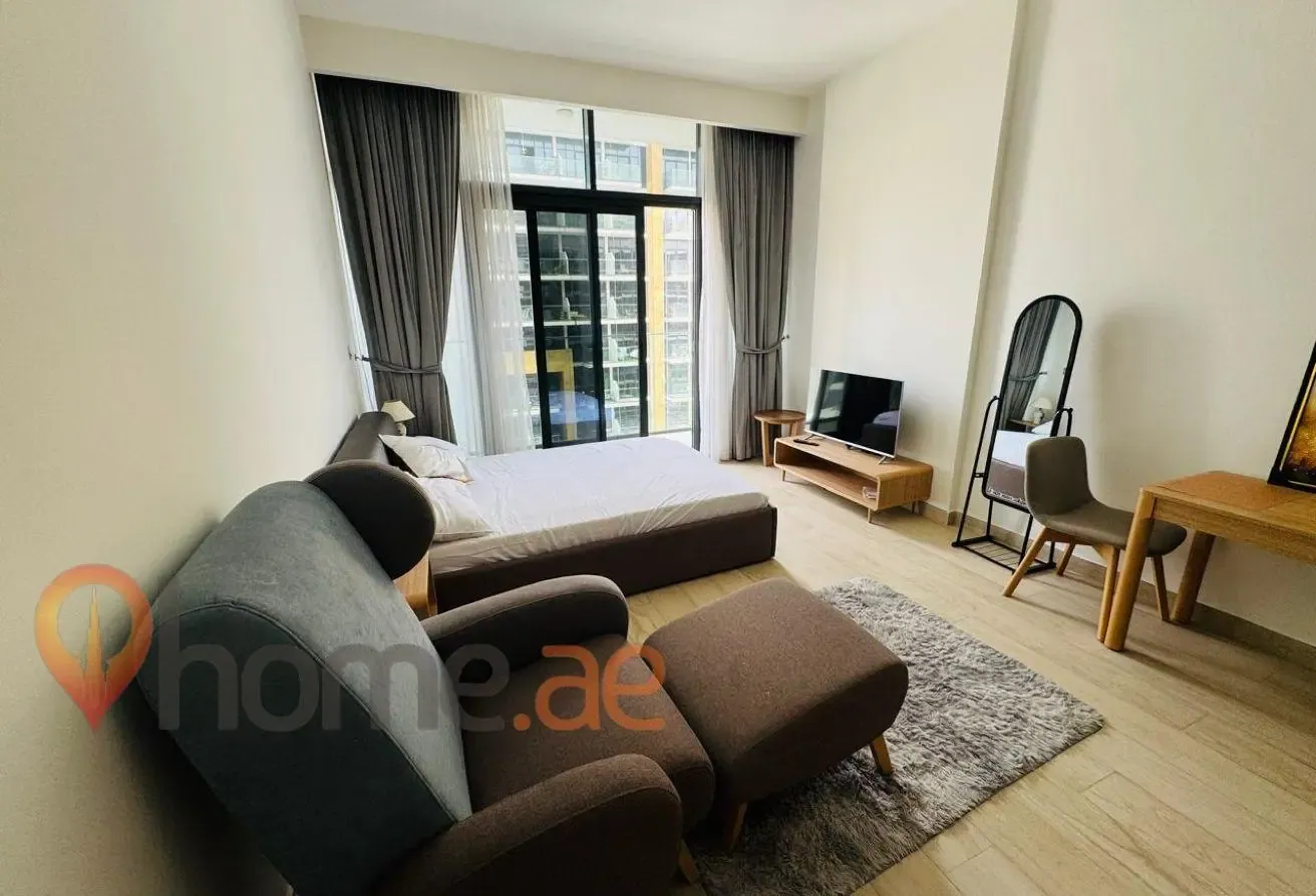 Luxury Studio | Fully Furnished | Community View