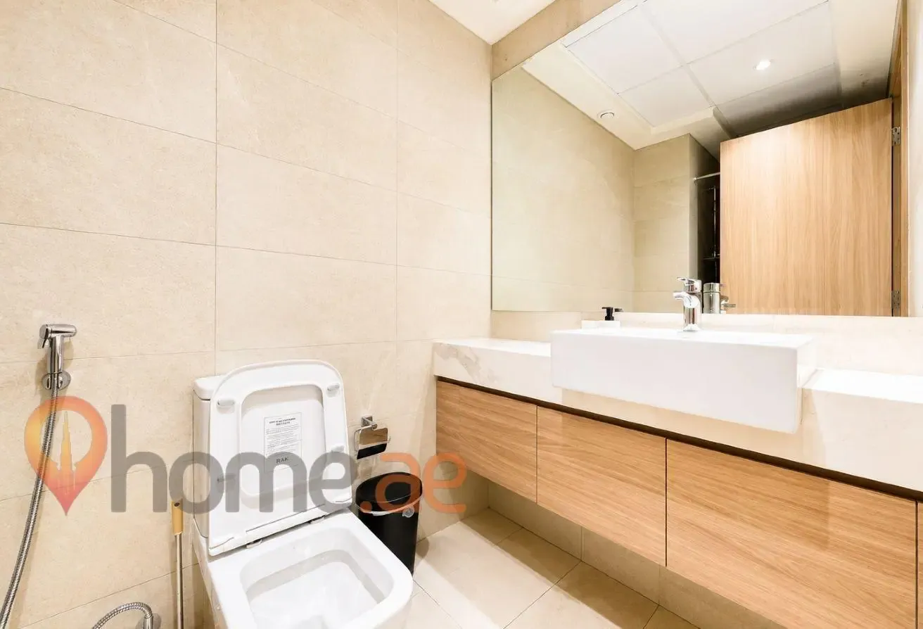 Luxury Studio | Fully Furnished | Community View
