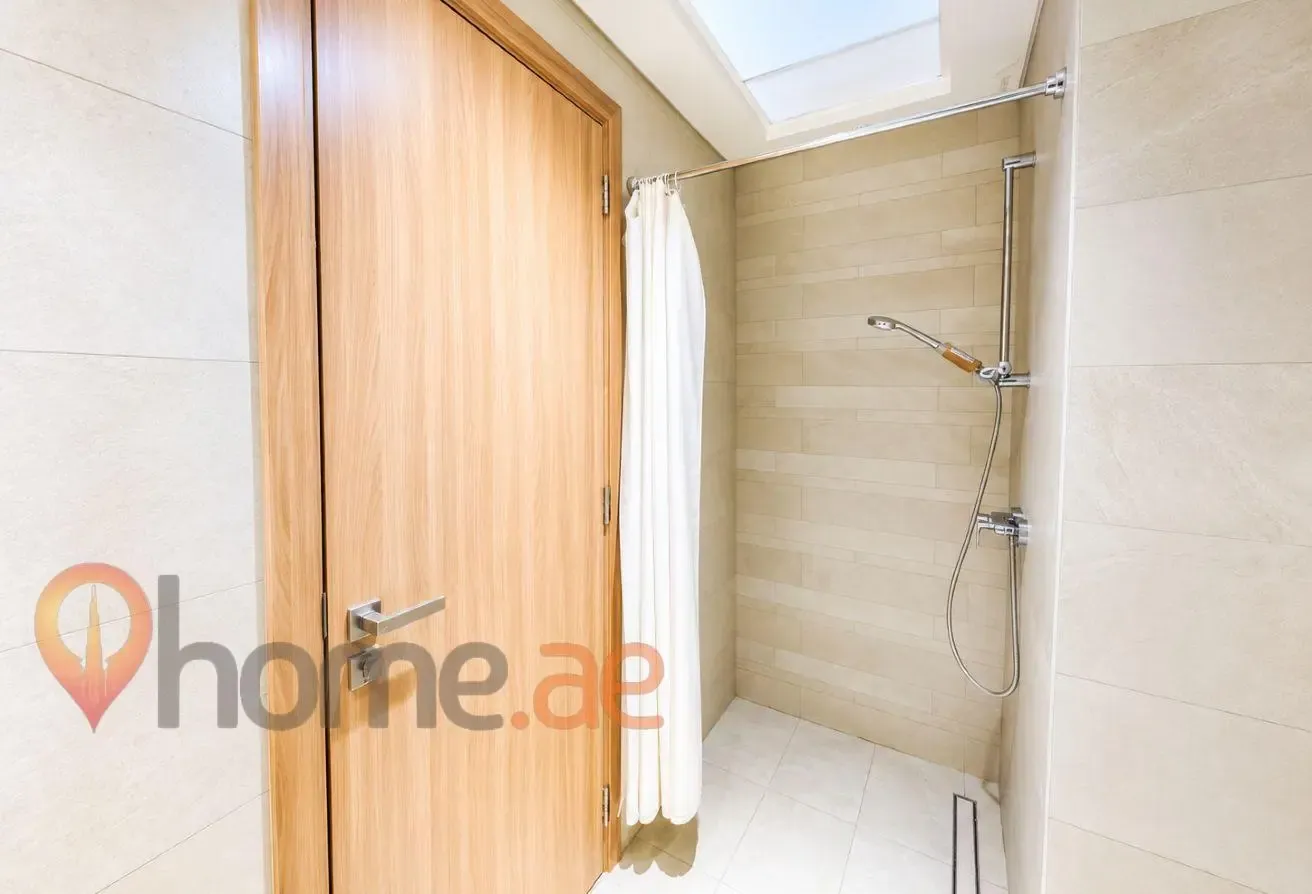Luxury Studio | Fully Furnished | Community View