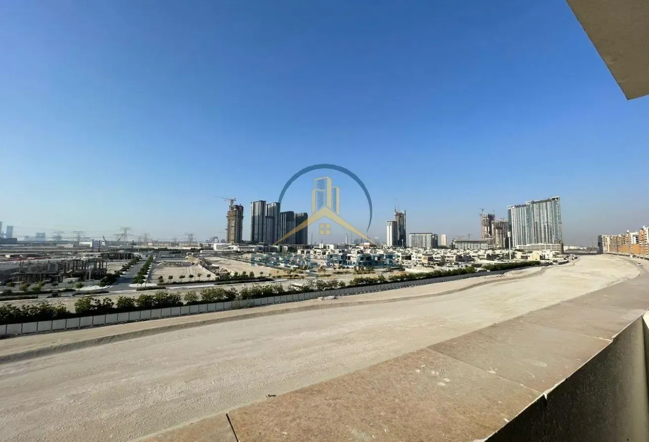 Spacious Studio Apartment | Unfurnished
