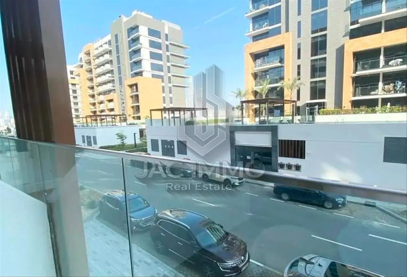 Spacious Layout |Modern Studio | Big Balcony