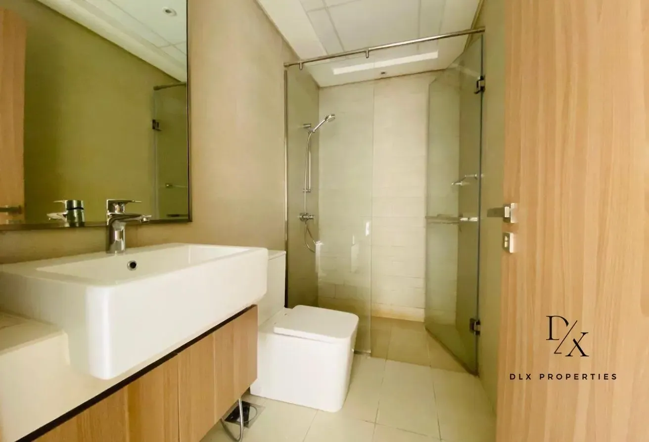 CHILLER FREE || READY TO MOVE || SPACIOUS LAYOUT