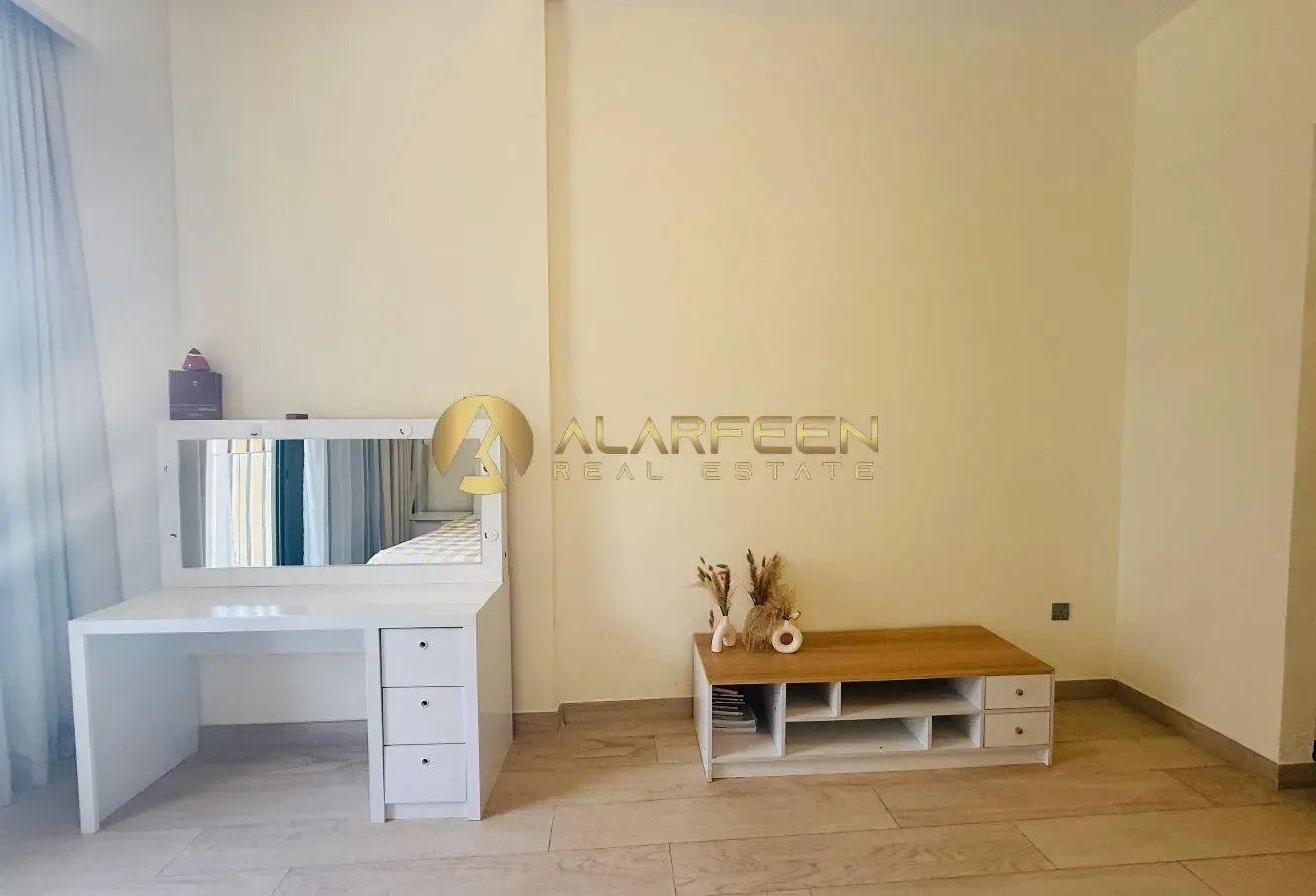 Studio | Premium Furnished | Bigger Size