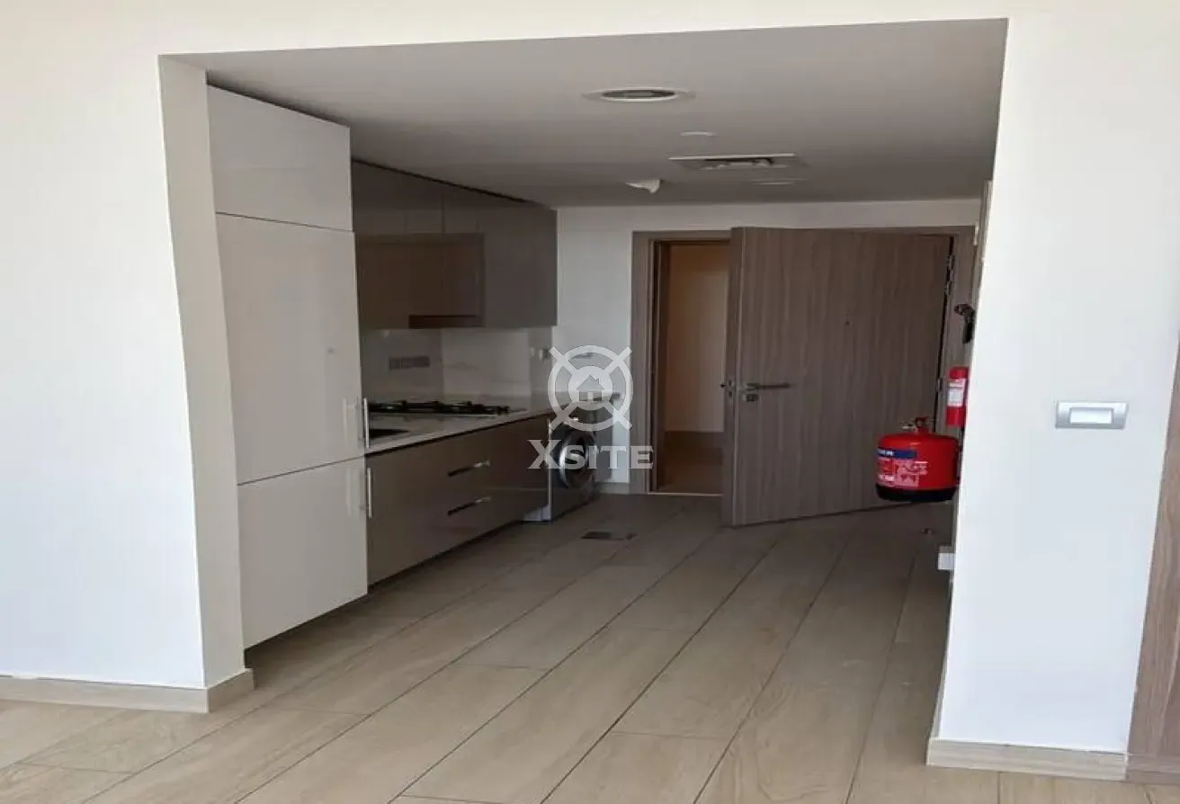 Unfurnished Studio | Kitchen Appliances |Pool View