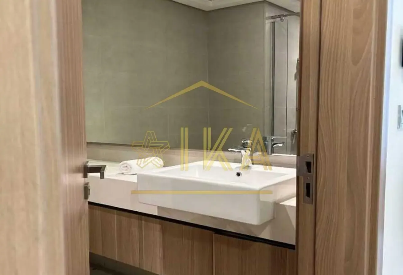 Stylish and Bright | Pool View | Prime Location
