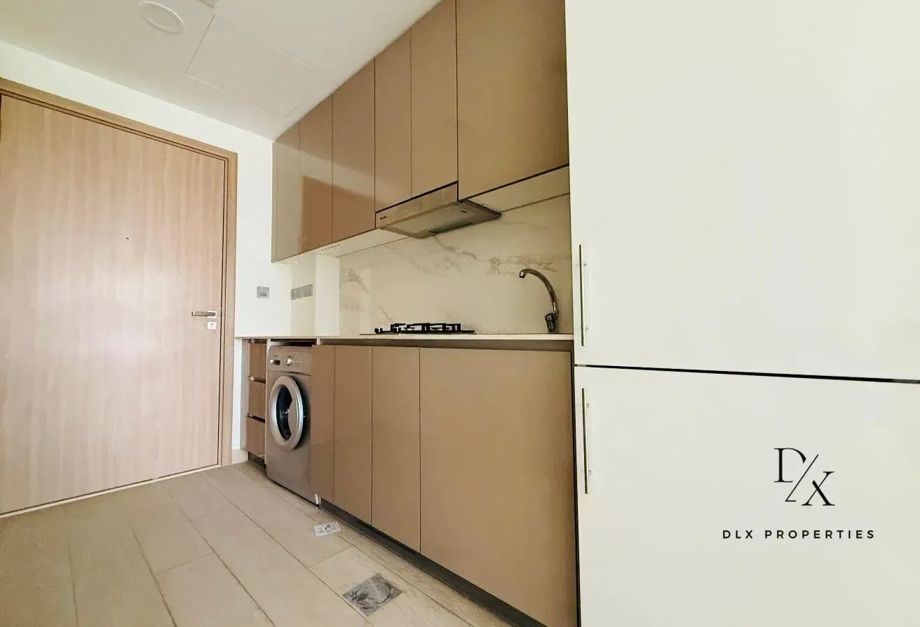 POOL FACING | SPACIOUS | READY TO MOVE