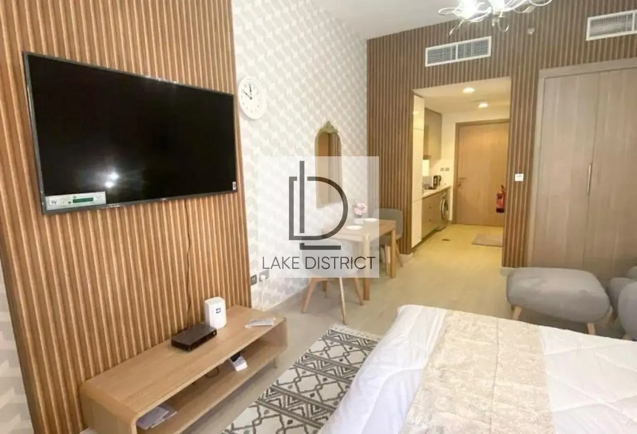 Spacious Furnished | Spacious | Vacant & Ready
