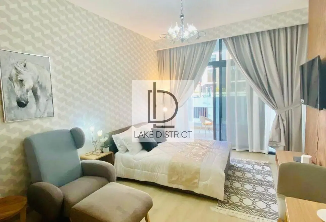Spacious Furnished | Spacious | Vacant & Ready