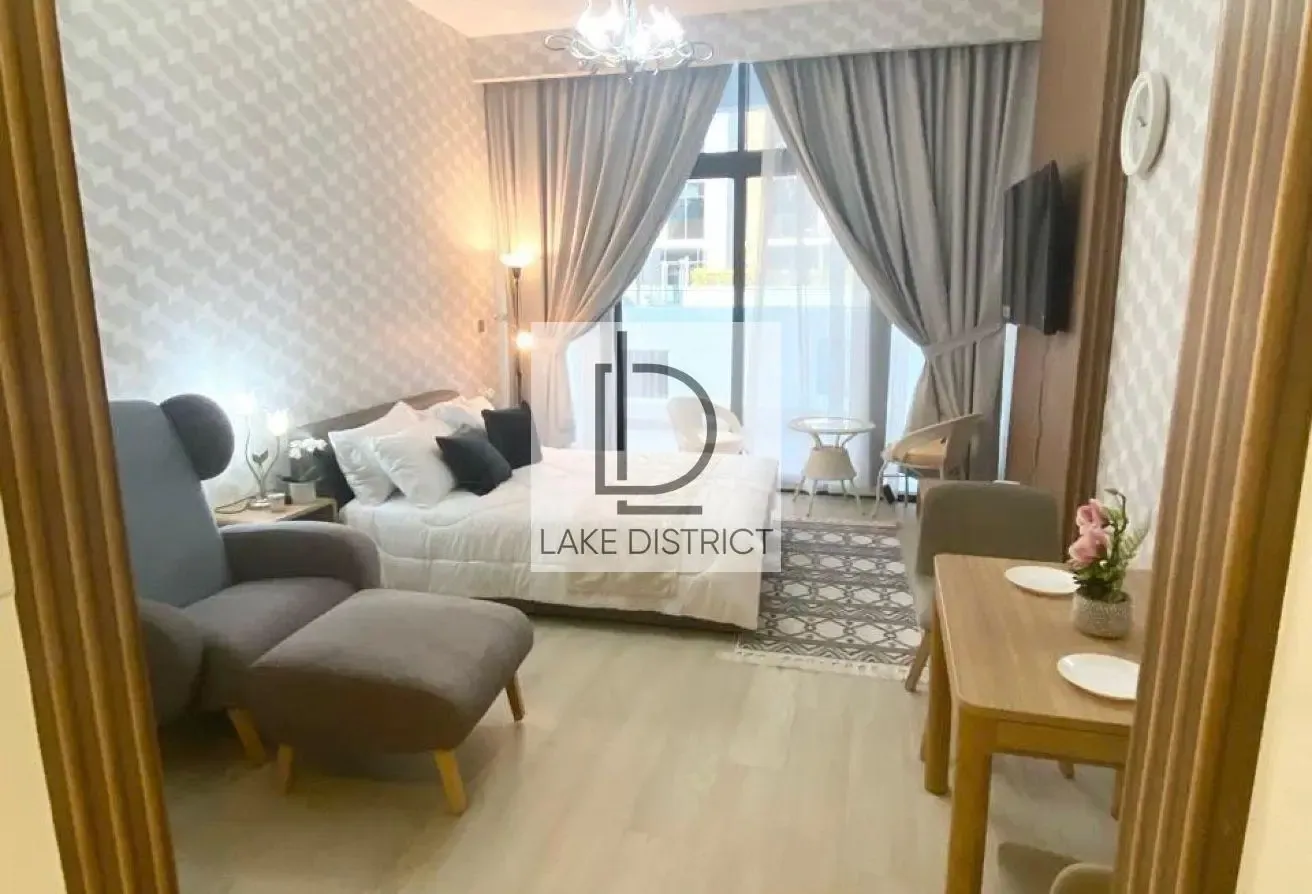 Spacious Furnished | Spacious | Vacant & Ready