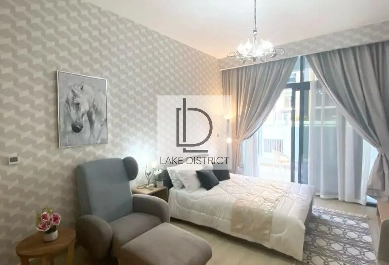 Spacious Furnished | Spacious | Vacant & Ready