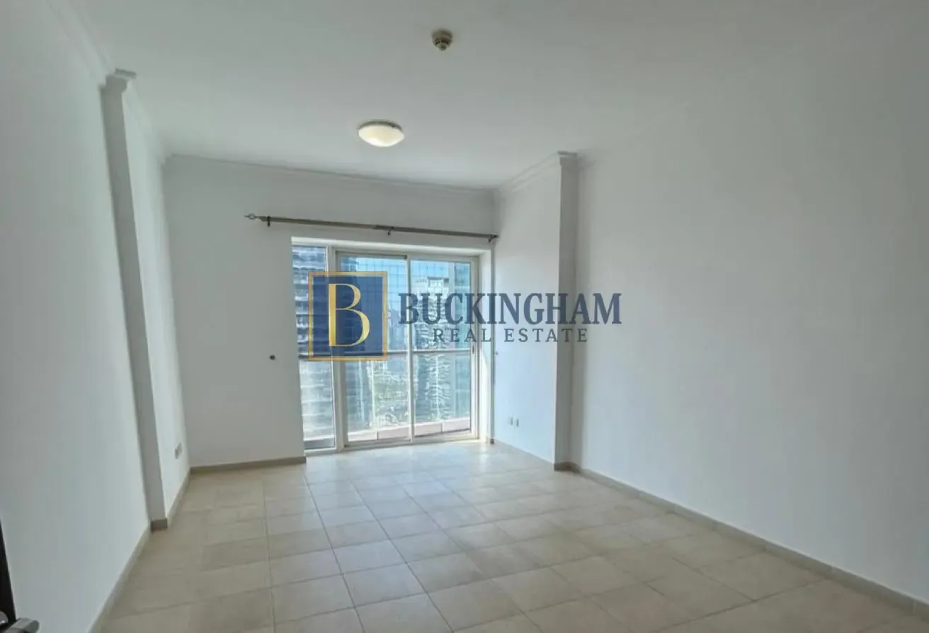 3BR + Maids | Lake View | Prime Location