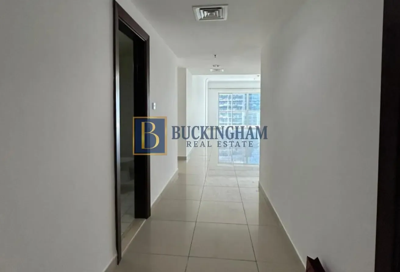 3BR + Maids | Lake View | Prime Location