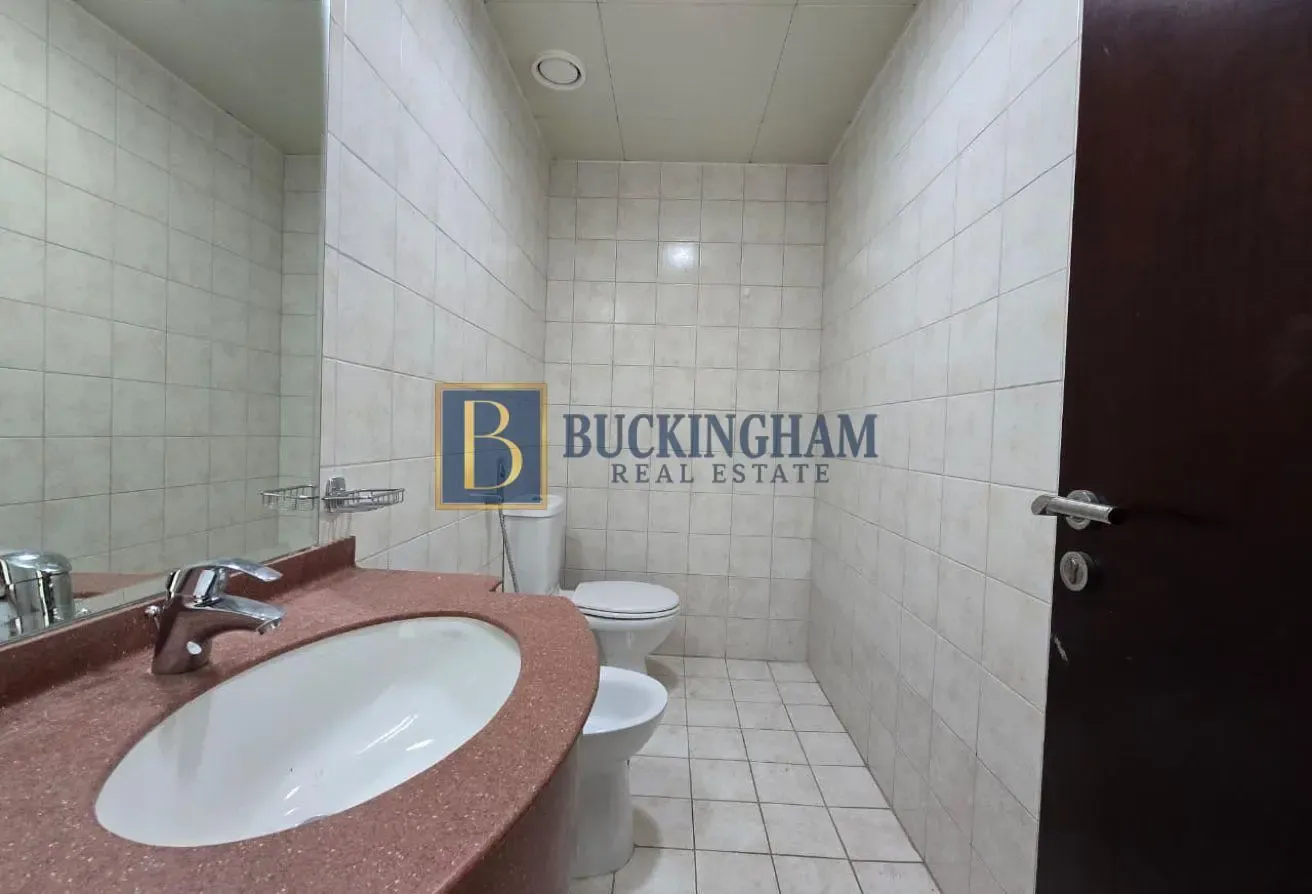 Unfurnished 1BR | Lake View I Avail in Sep