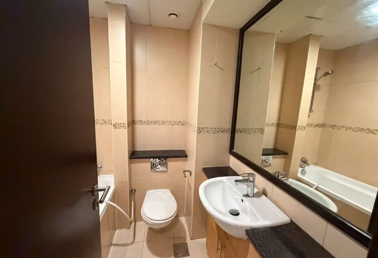 STUDIO WITH BALCONY| LAKE VIEW| READY TO MOVE|