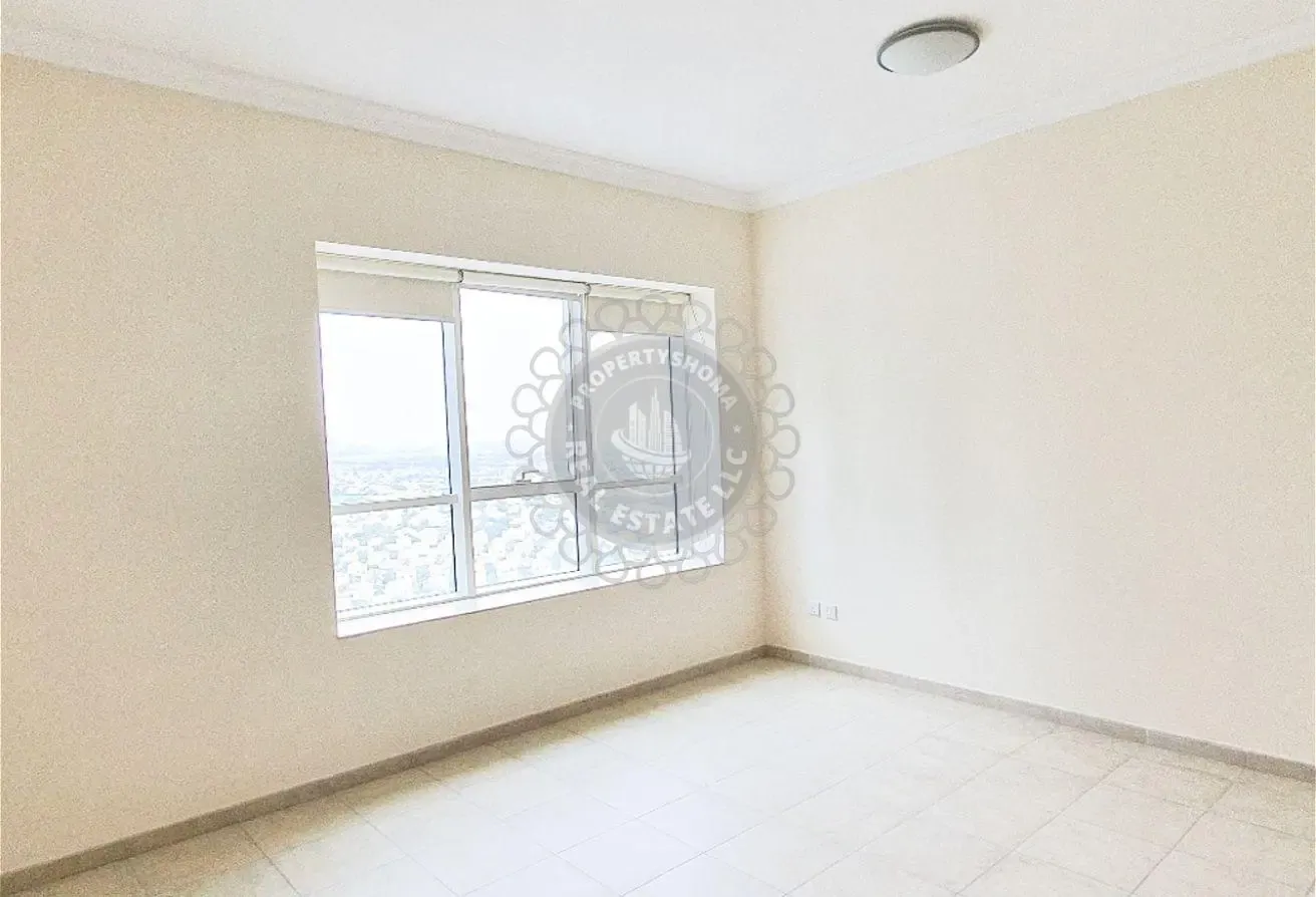 1BR Bight APT  | High Floor | Near Metro