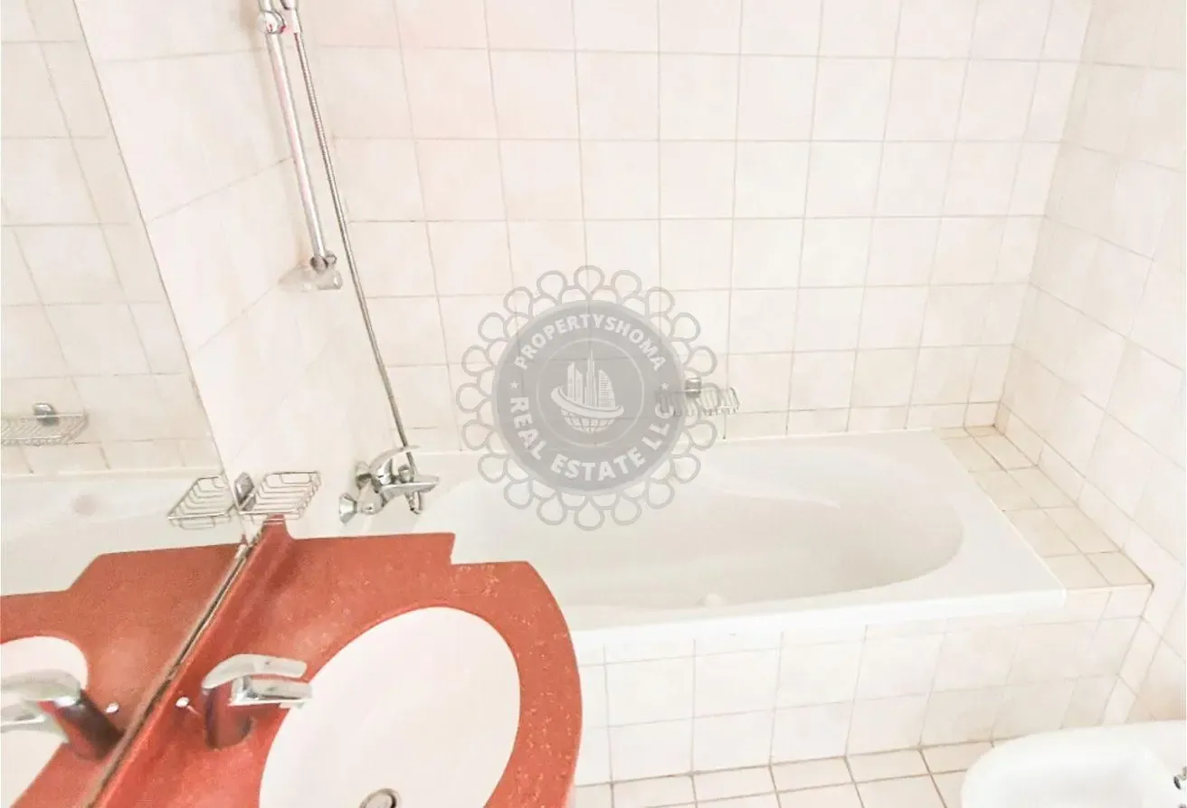 1BR Bight APT  | High Floor | Near Metro