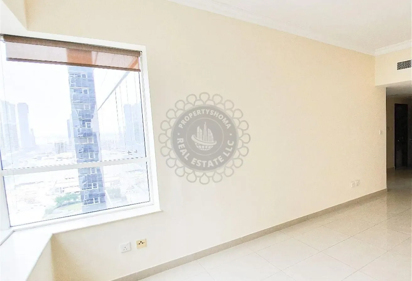 1BR Bight APT  | High Floor | Near Metro